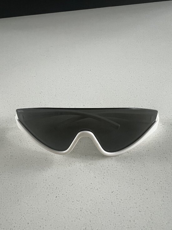 GUCCI GG1650S 007 Interlocking G WHITE shield-frame sunglasses main image 7